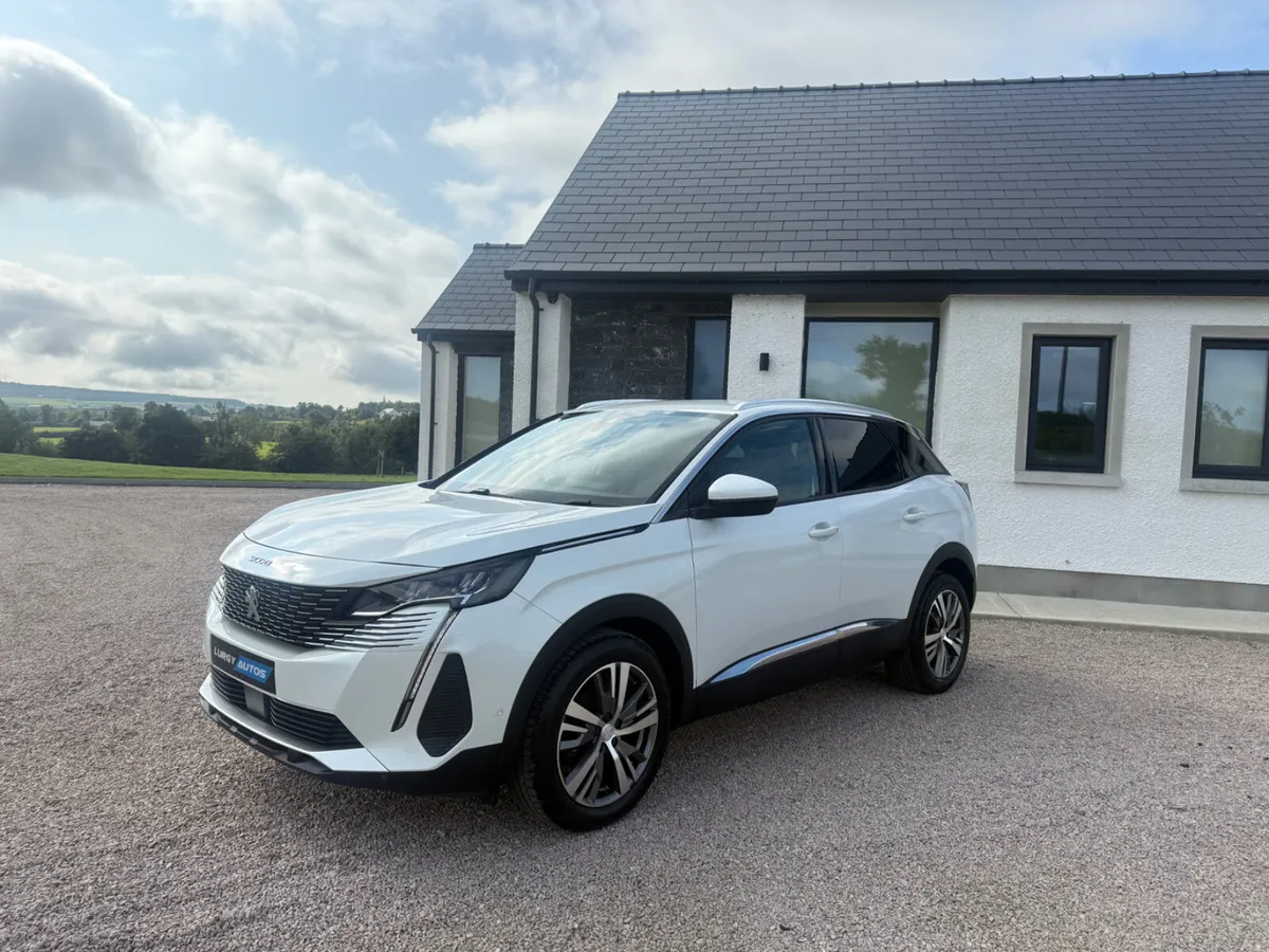212 Peugeot 3008 Allure Premium - Image 1