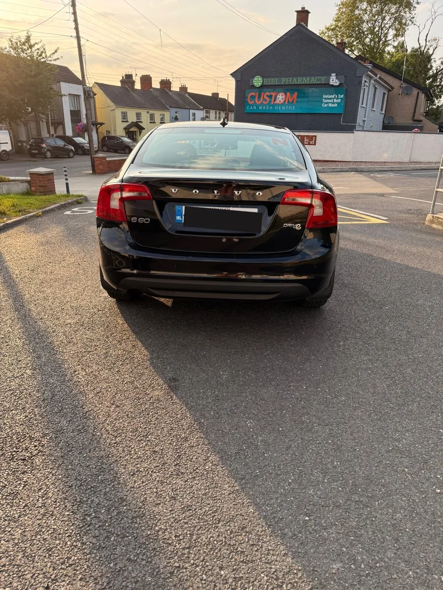 Volvo s60 - Image 4