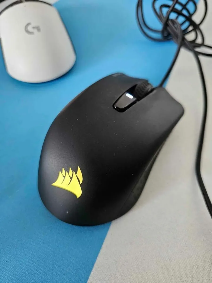 Corsair Harpoon RBG gaming mouse - Image 3