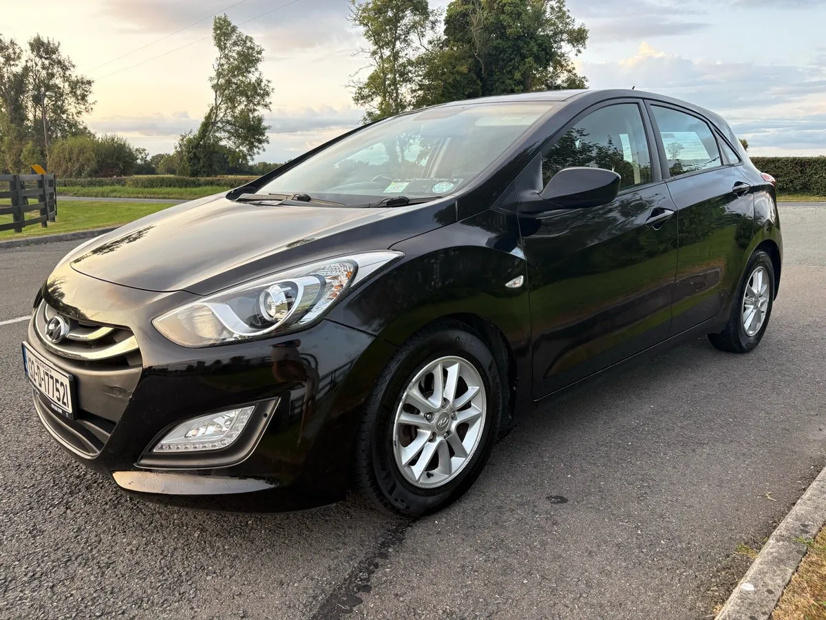 1.6 PETROL AUTO NCT 04/26 - Image 3
