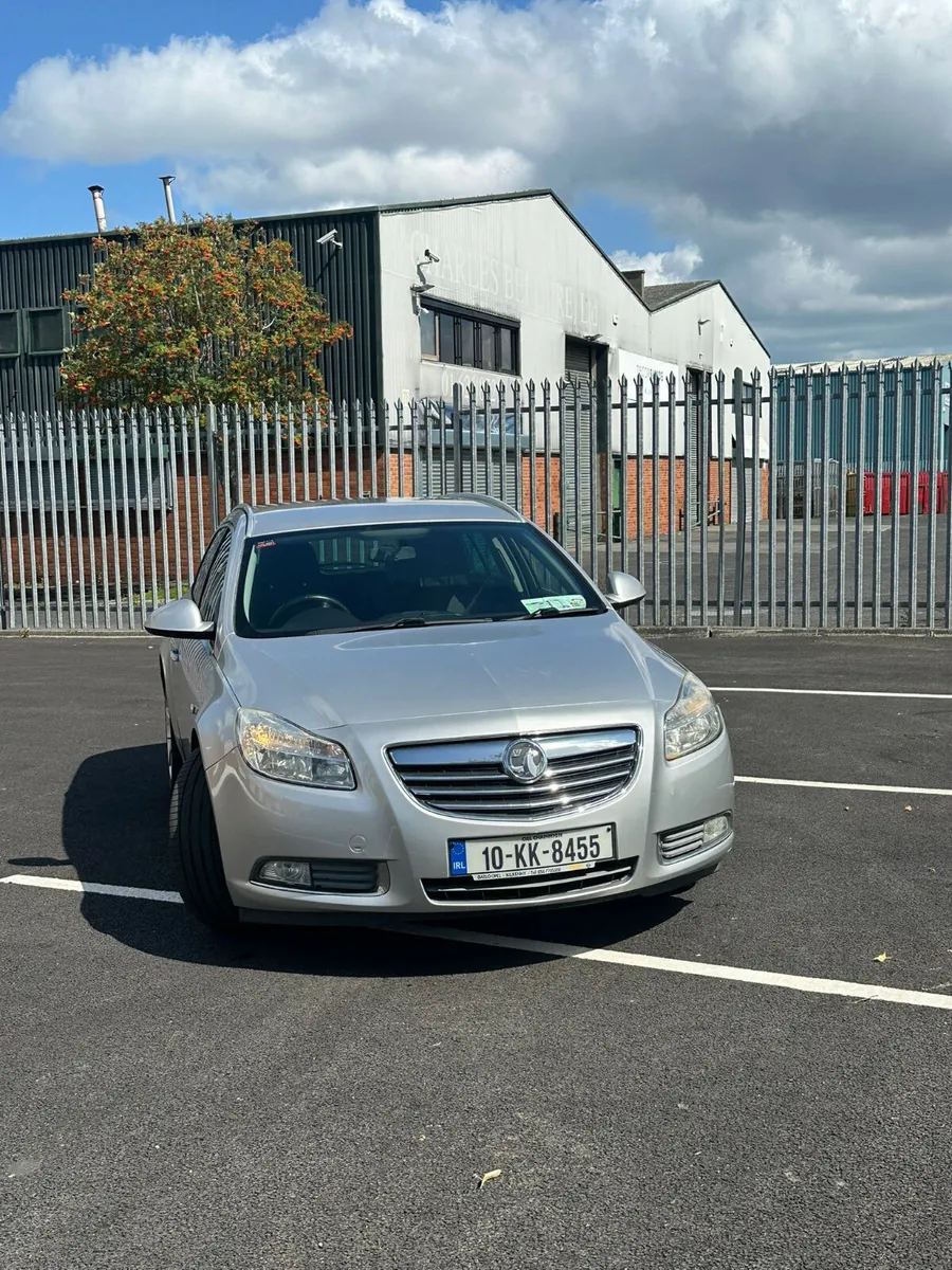 Vauxhall Insignia 2010 2.0 CDTI SRI 158BHP NAV - Image 2