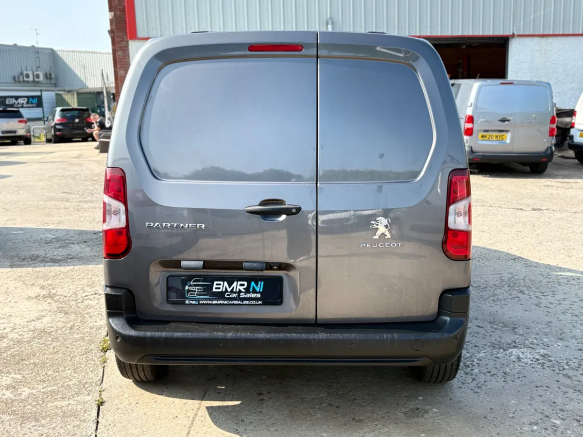 PEUGEOT PARTNER NEW MODEL  2021 - Image 3