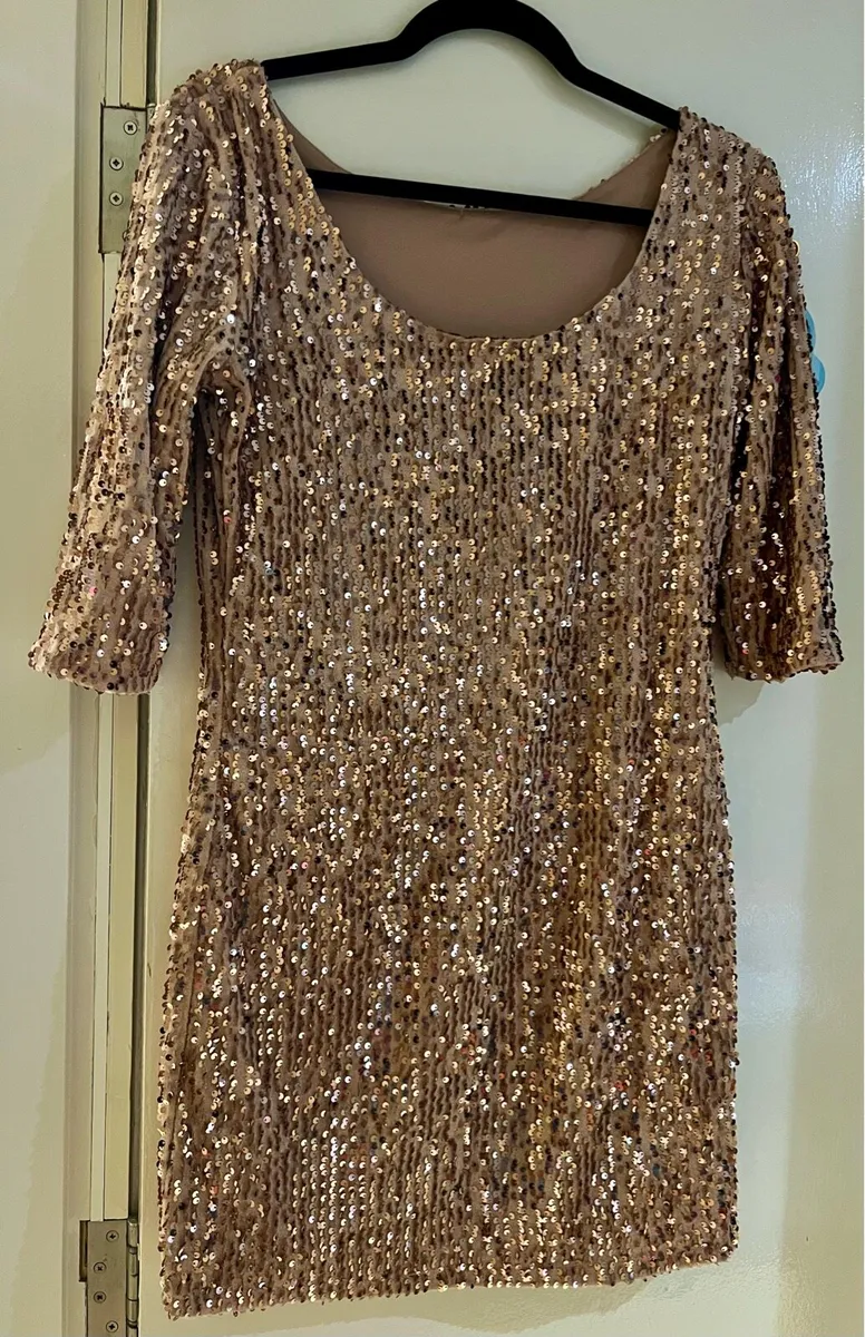 Dresses - Image 4