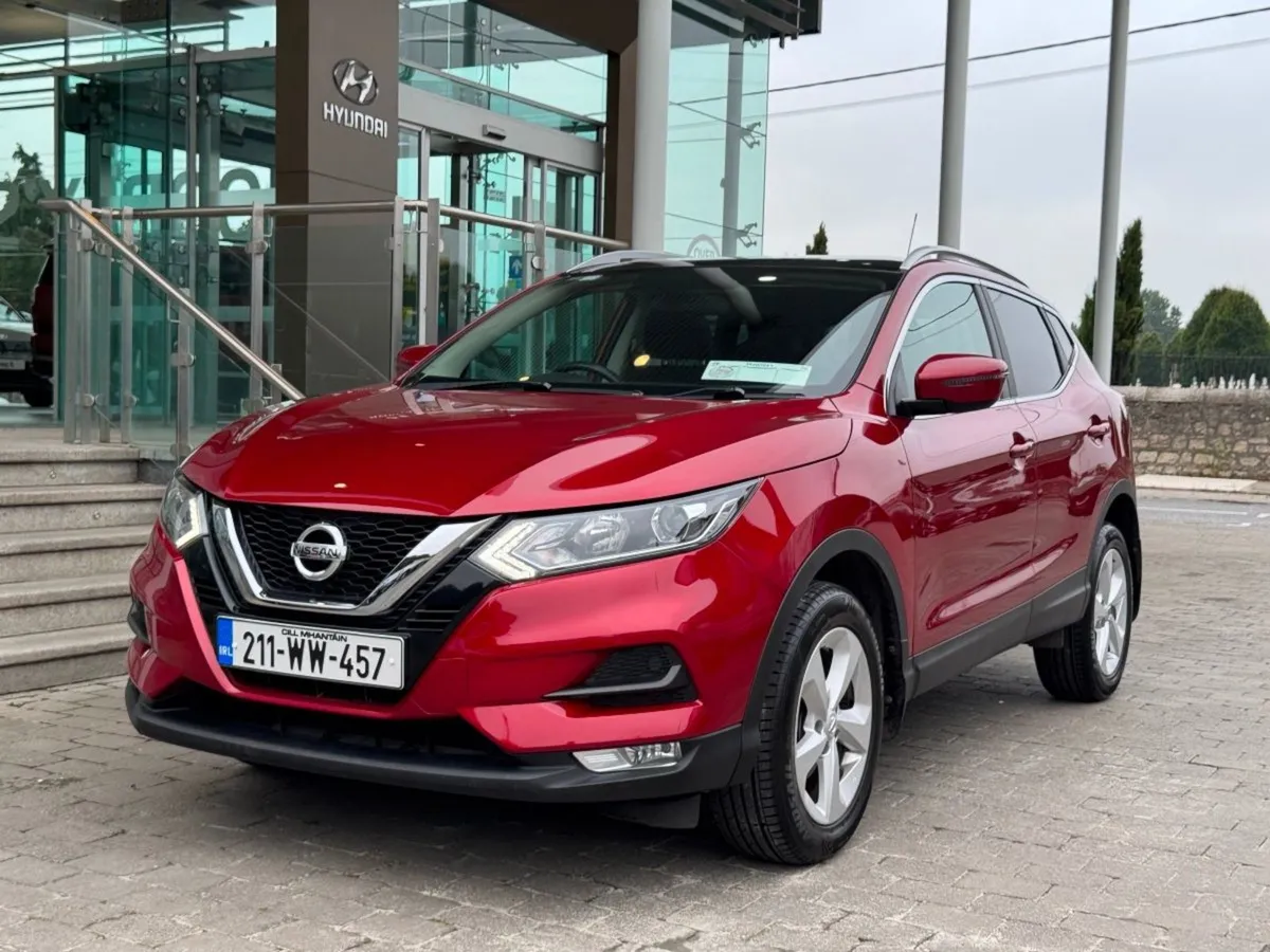 Nissan QASHQAI 1.3 PET SE DCT - Image 1