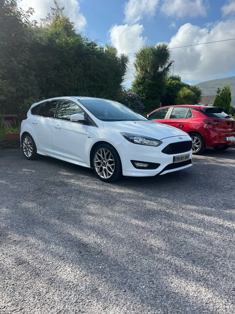 2017 172 Ford focus st line - Image 1