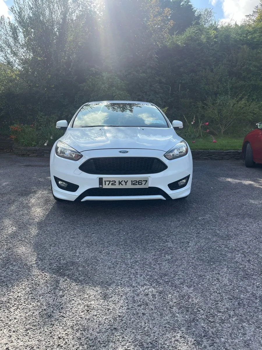2017 172 Ford focus st line - Image 2