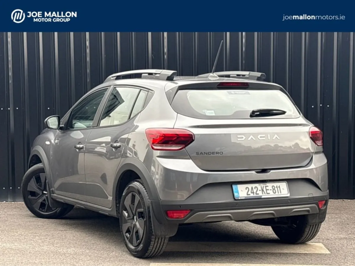 Dacia Sandero Stepway TCe 90 Stepway Expression - Image 2