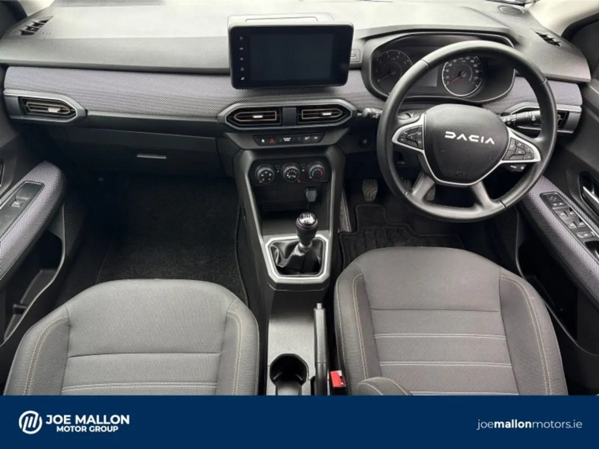 Dacia Sandero Stepway TCe 90 Stepway Expression - Image 4