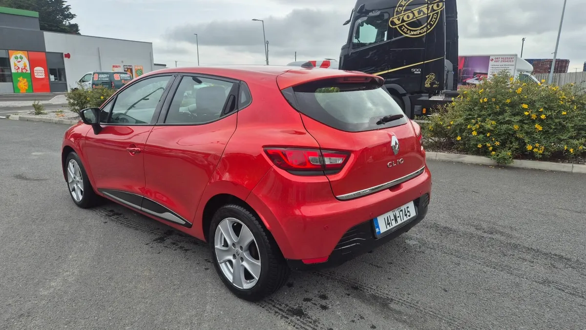 Renault Clio 2014 - Image 4