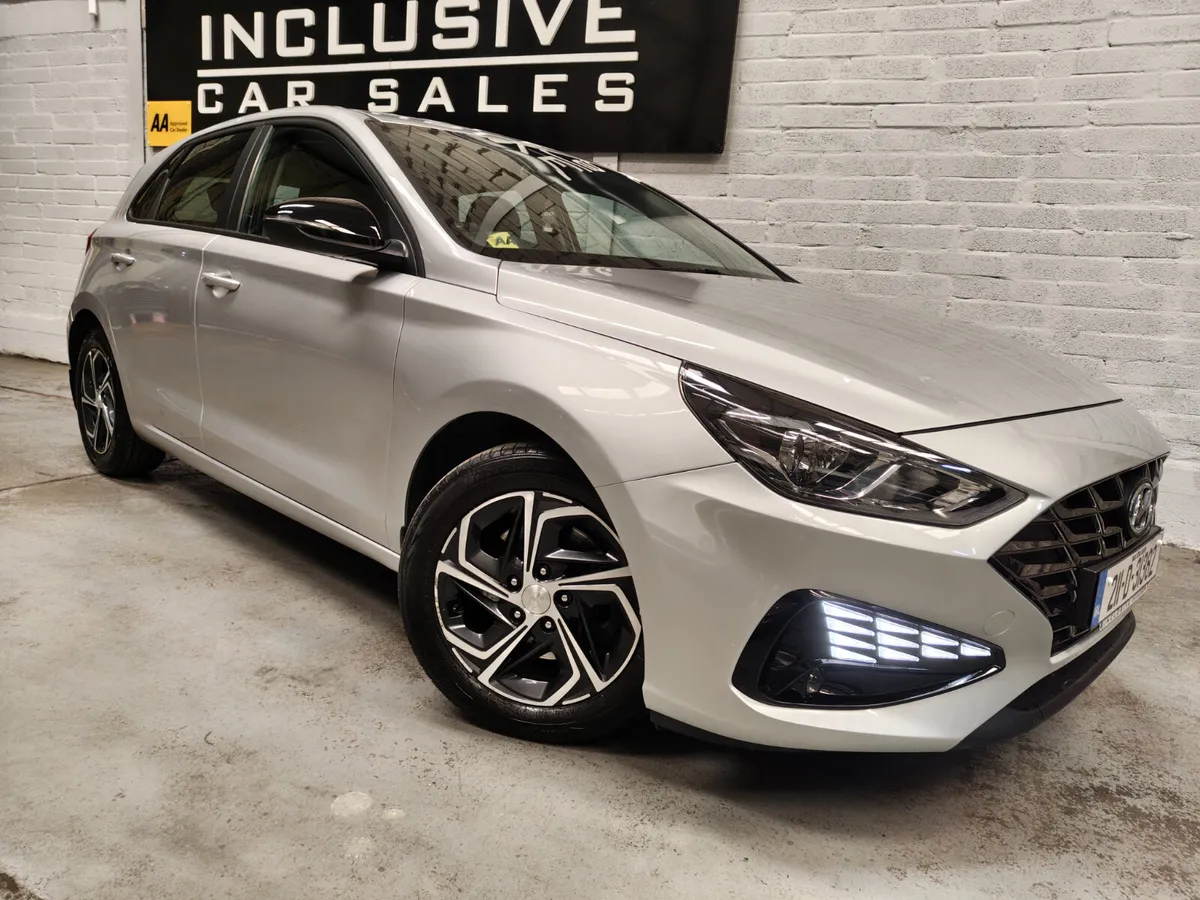 Hyundai i30 2021 1.0 DELUXE SPEC EXTRAS - Image 2