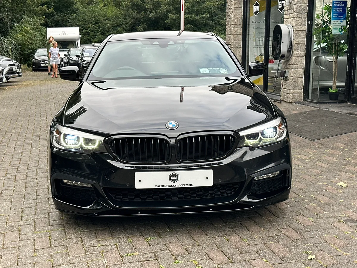 2018 BMW 530E M-SPORT AUTO.FINANCE. - Image 4