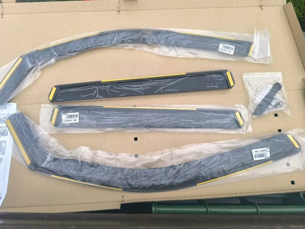 Dacia duster 3 wind deflectors