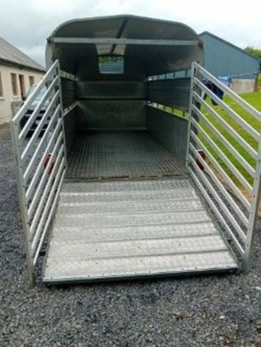 Livestock trailer - Image 4