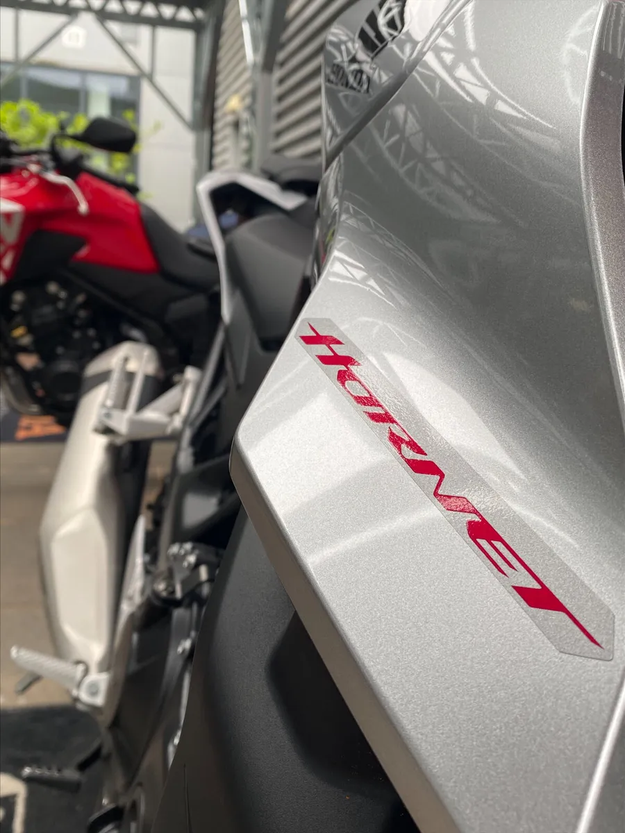 Honda Hornet 750 *Ex Demo* - Image 4