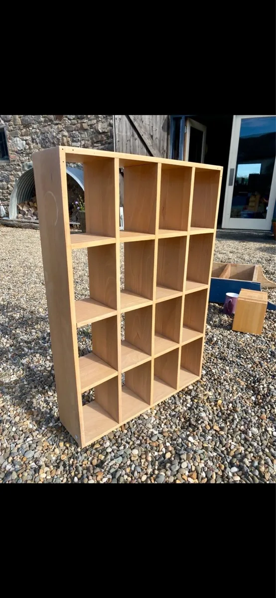Wooden shelves - Image 1
