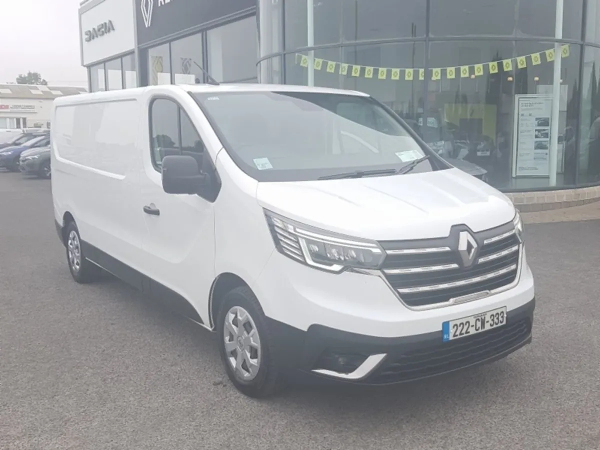 Renault Trafic 222CW333 - Image 1