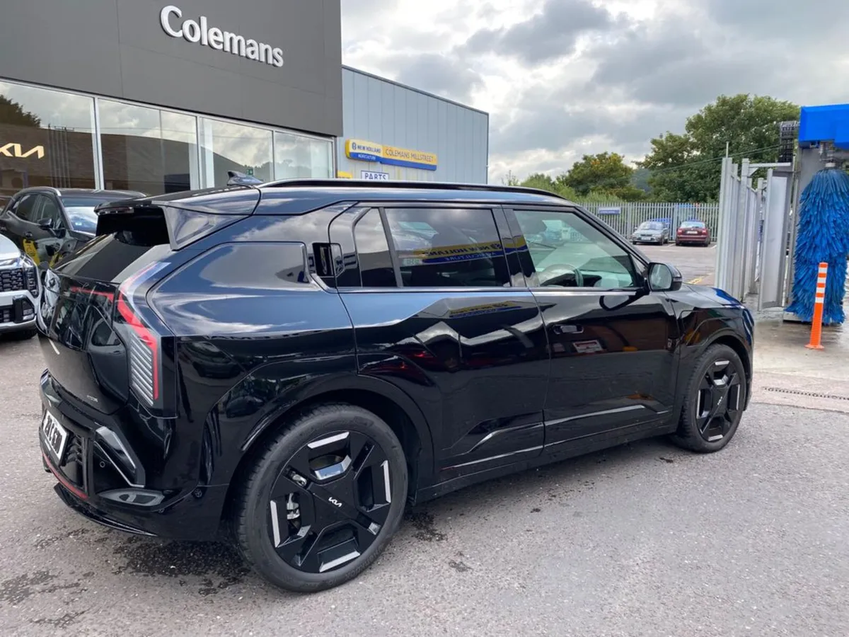 Kia EV3 Gt-Line 81.4kWh 2025 (251) - Image 3