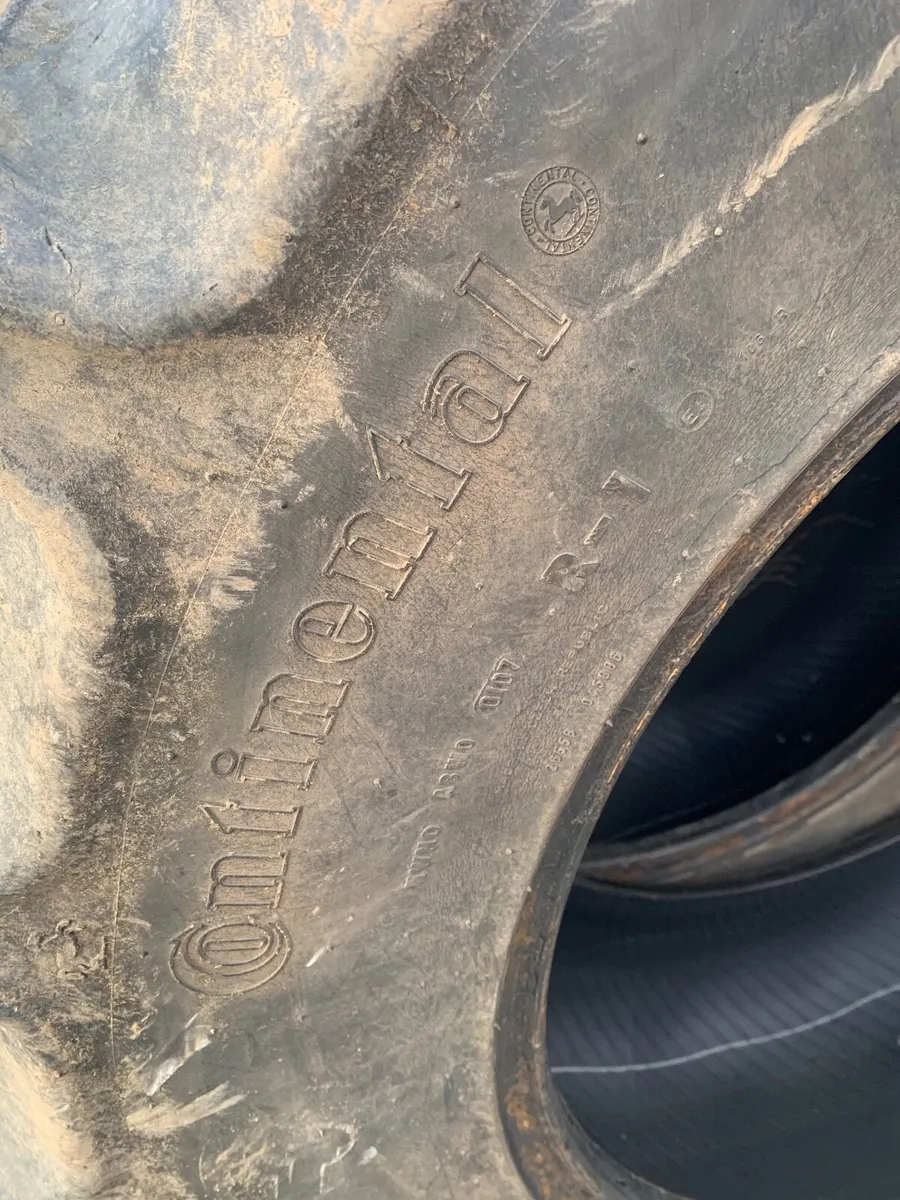 Tyres 340 85 R28 - Image 2