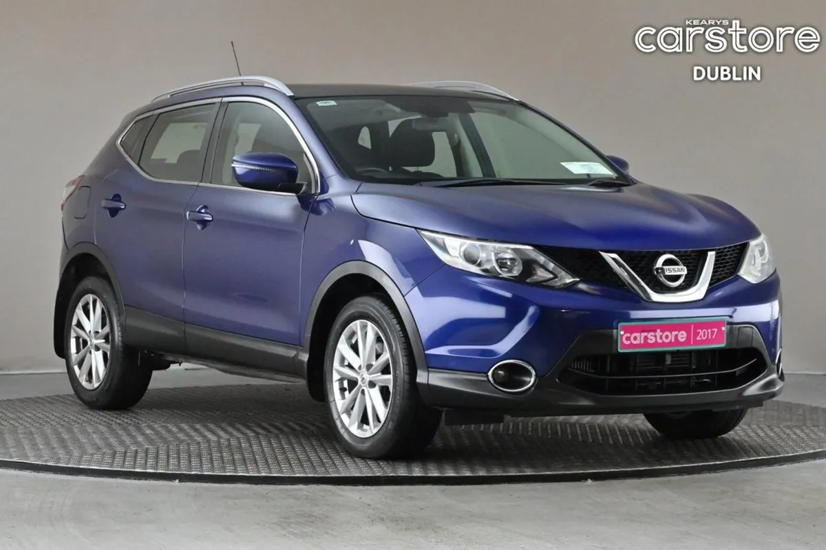 Nissan QASHQAI 1.6 DSL SV CVT  glass Roof sat Nav - Image 1