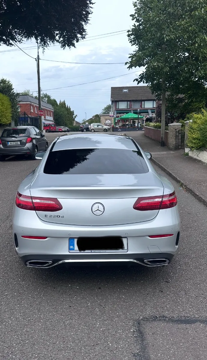 Mercedes-Benz E-Class 2019 - Image 3
