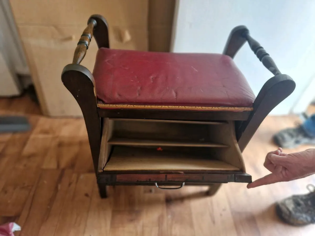 House clearance - Image 3