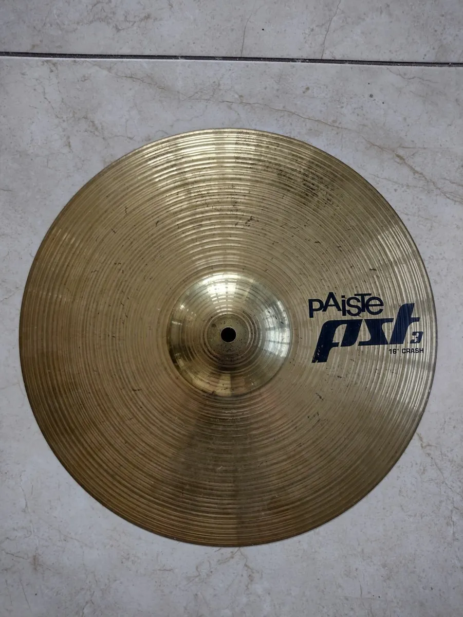 Paiste 16" Crash Cymbal.