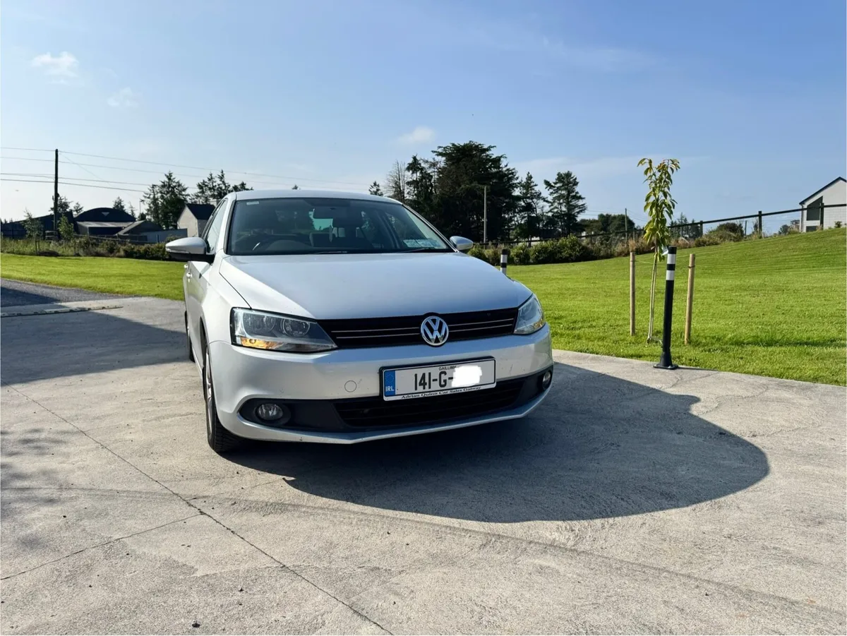 Volkswagen Jetta - Image 2