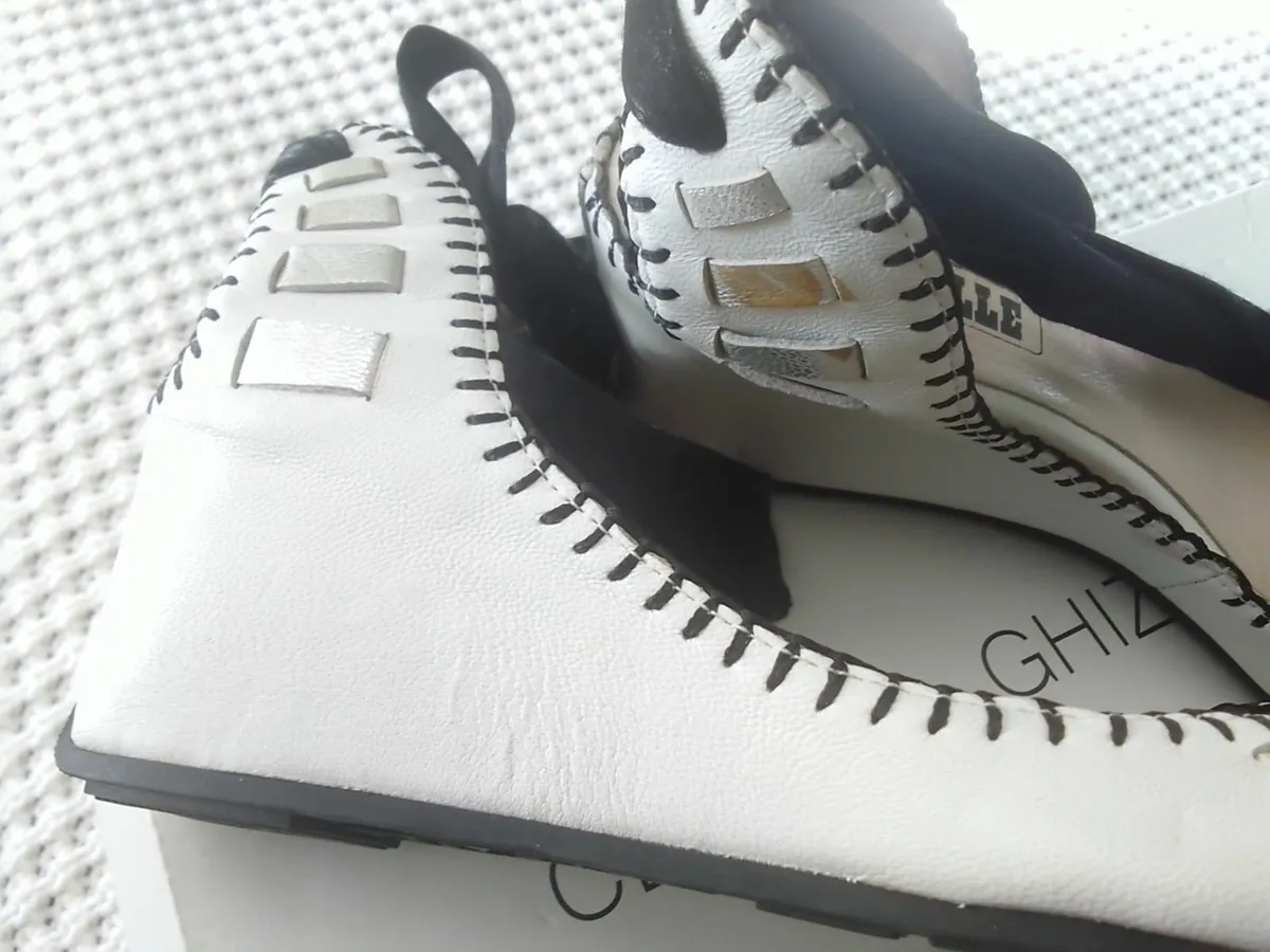 WHITE & BLACK SOFT LEATHER ANKLE TIE ESPADRILLES 5 - Image 4
