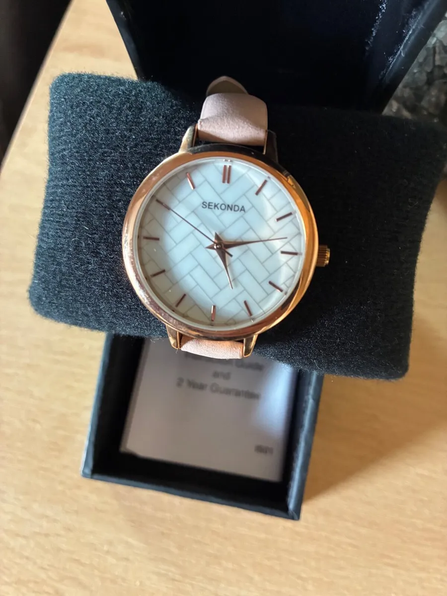 Sekonda ladies watch - Image 3