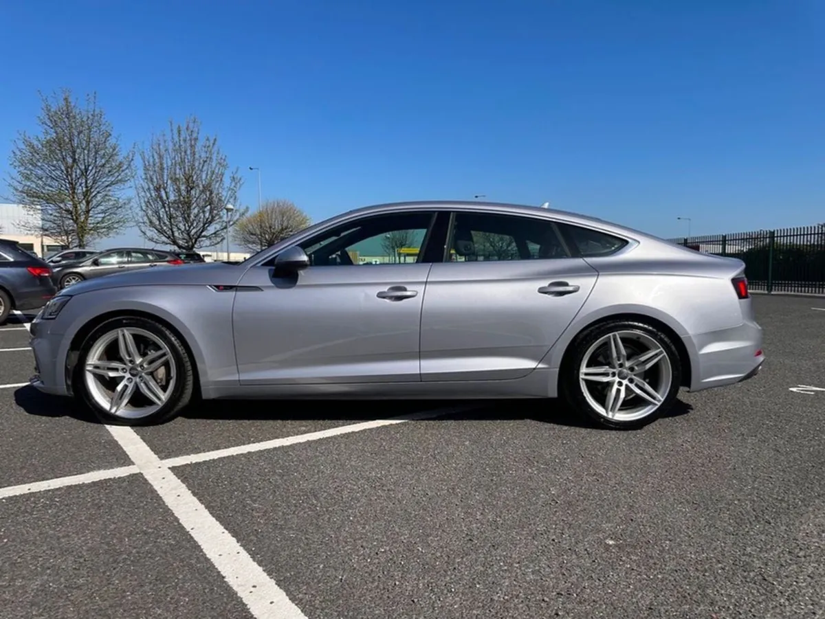 Audi A5 S-Line 2019 - Image 3