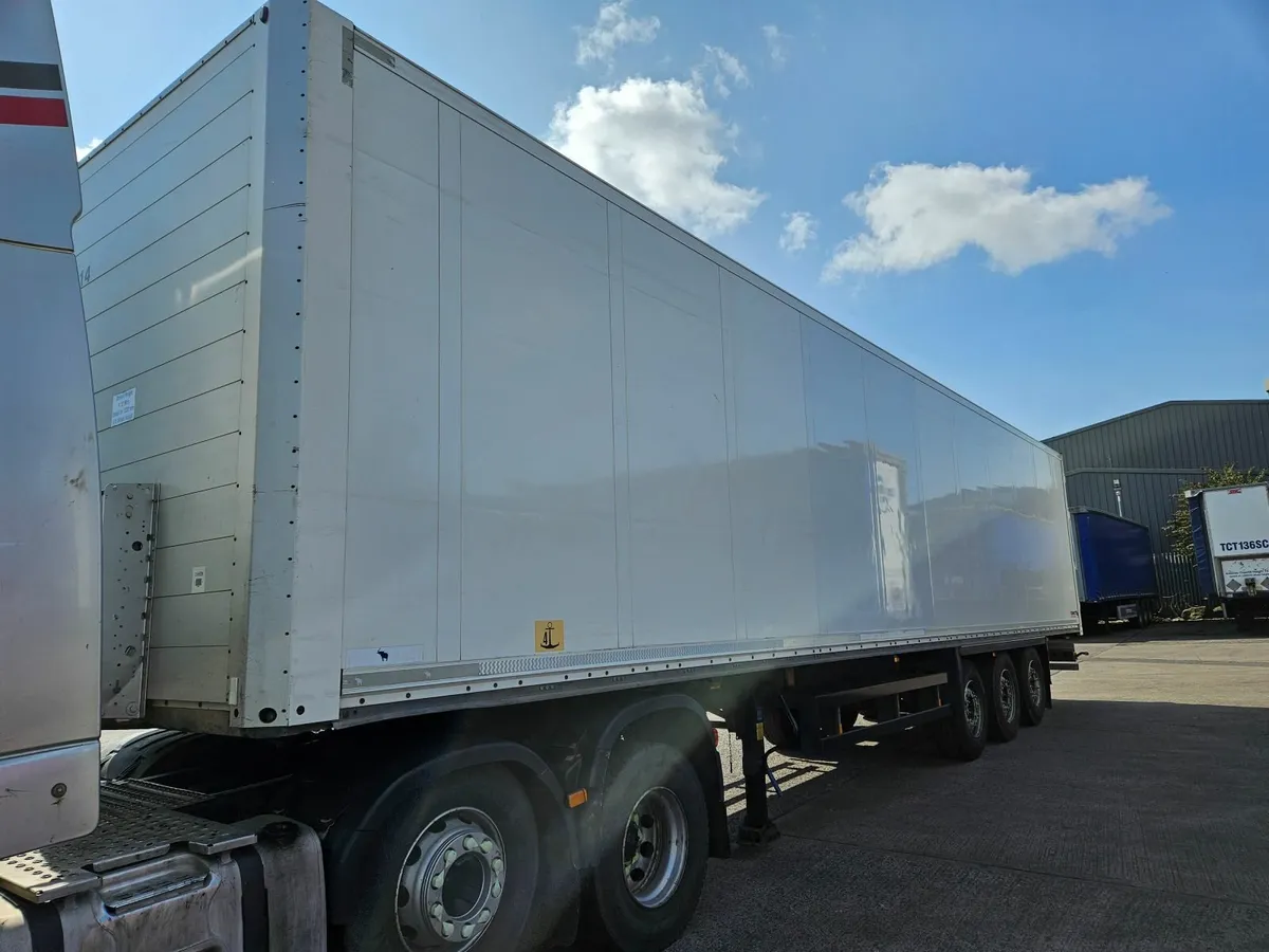 Schmitz box trailer - Image 4