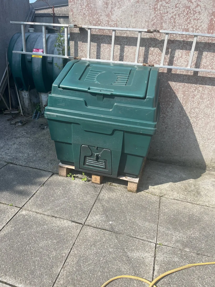 Coal bunker