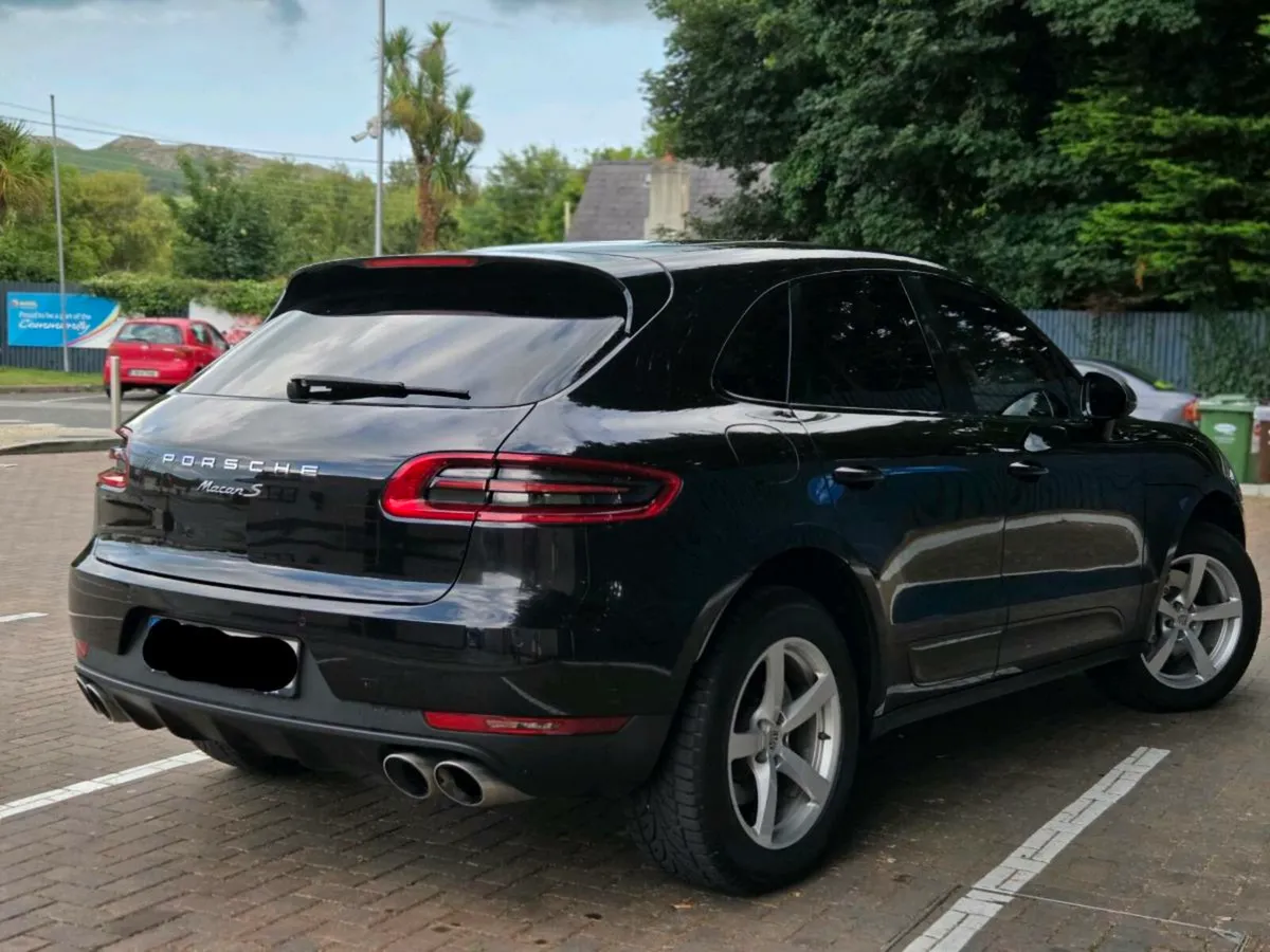 Porsche Macan s - Image 4