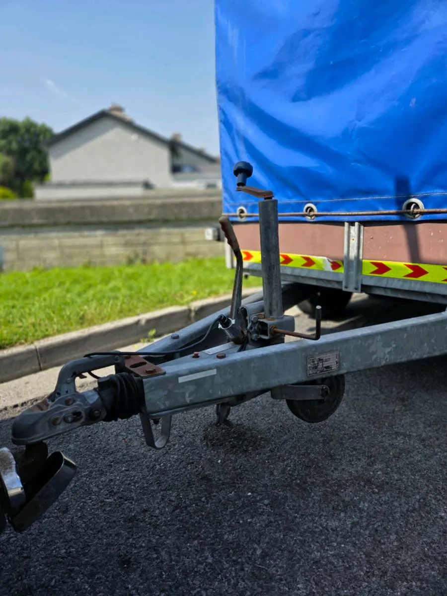 4 wheeled saris market trailer - Image 2