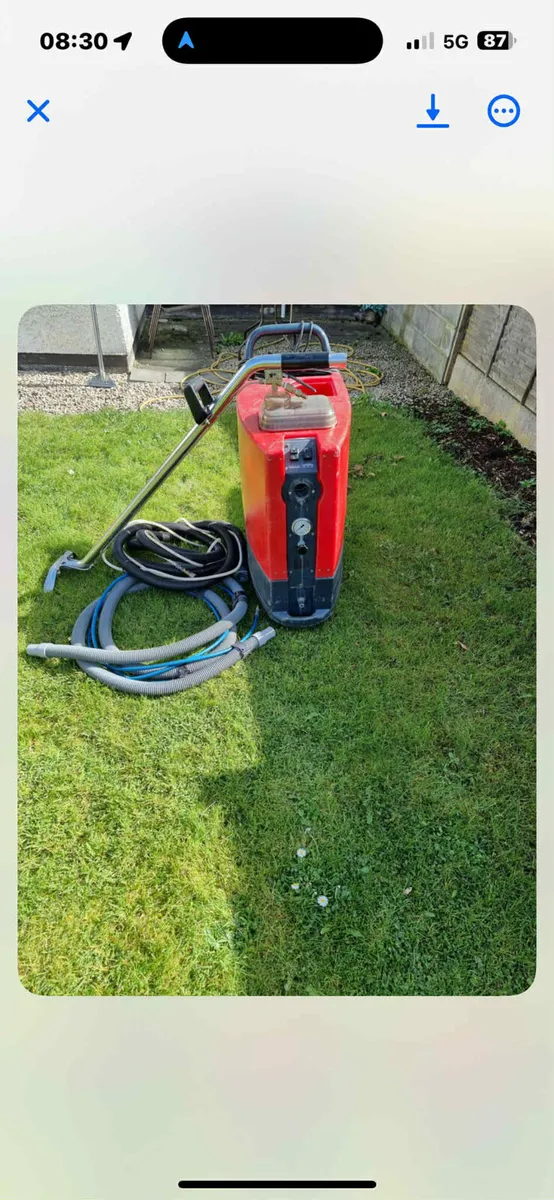 Carpet Cleaning Machine - Image 3