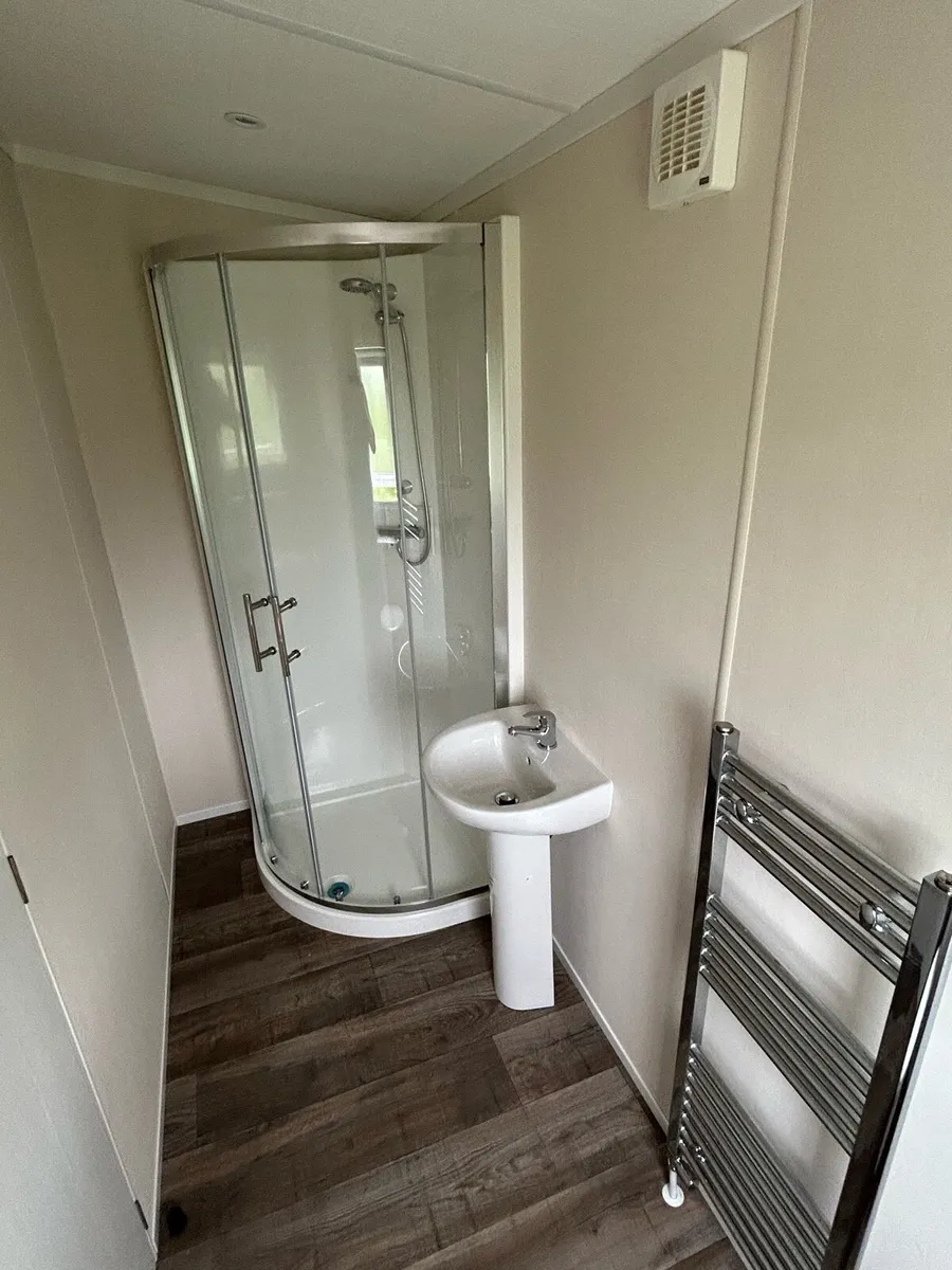 GAREDN ROOM,POD,OFFICE,GYM,SALON - Image 3