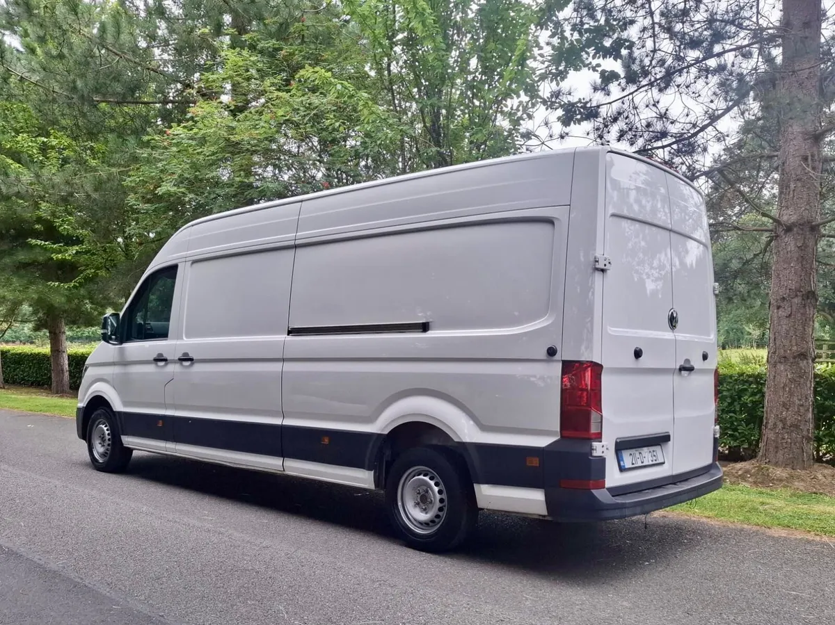 Volkswagen Crafter LWB 2021 DOE 8/26 - Image 2