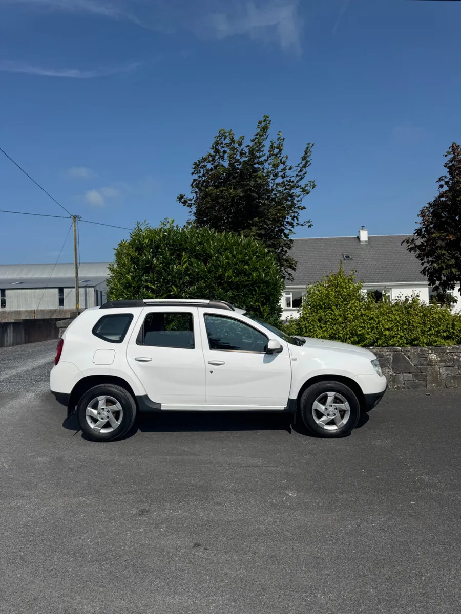 Dacia Duster 2014 - Image 2