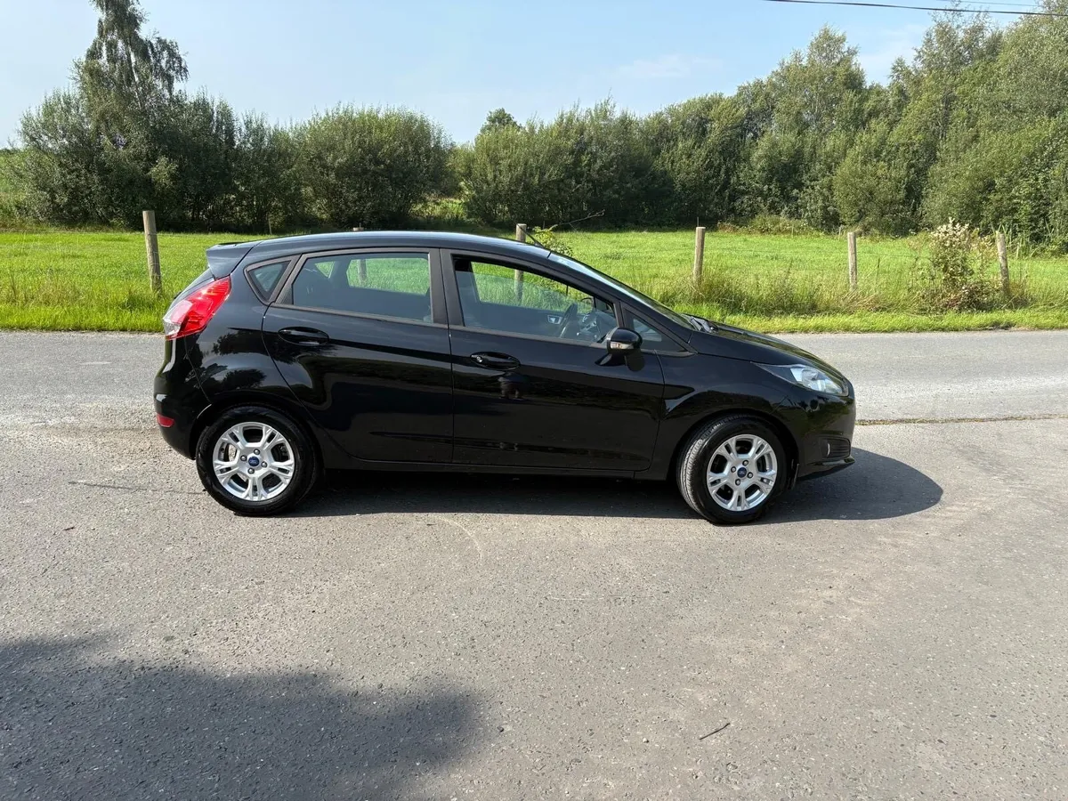 FORD FIESTA 1.0 PETROL 2015 *MINT CAR / CHEAP** - Image 2