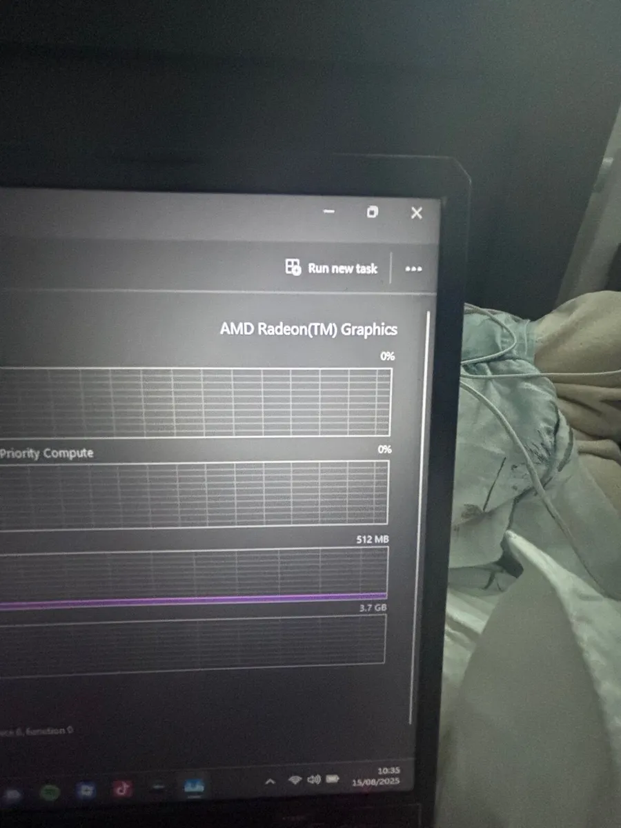 gaming laptop - Image 1