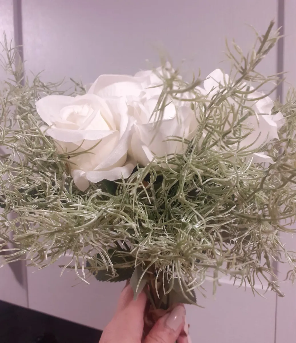 Wedding bouquets - Image 4