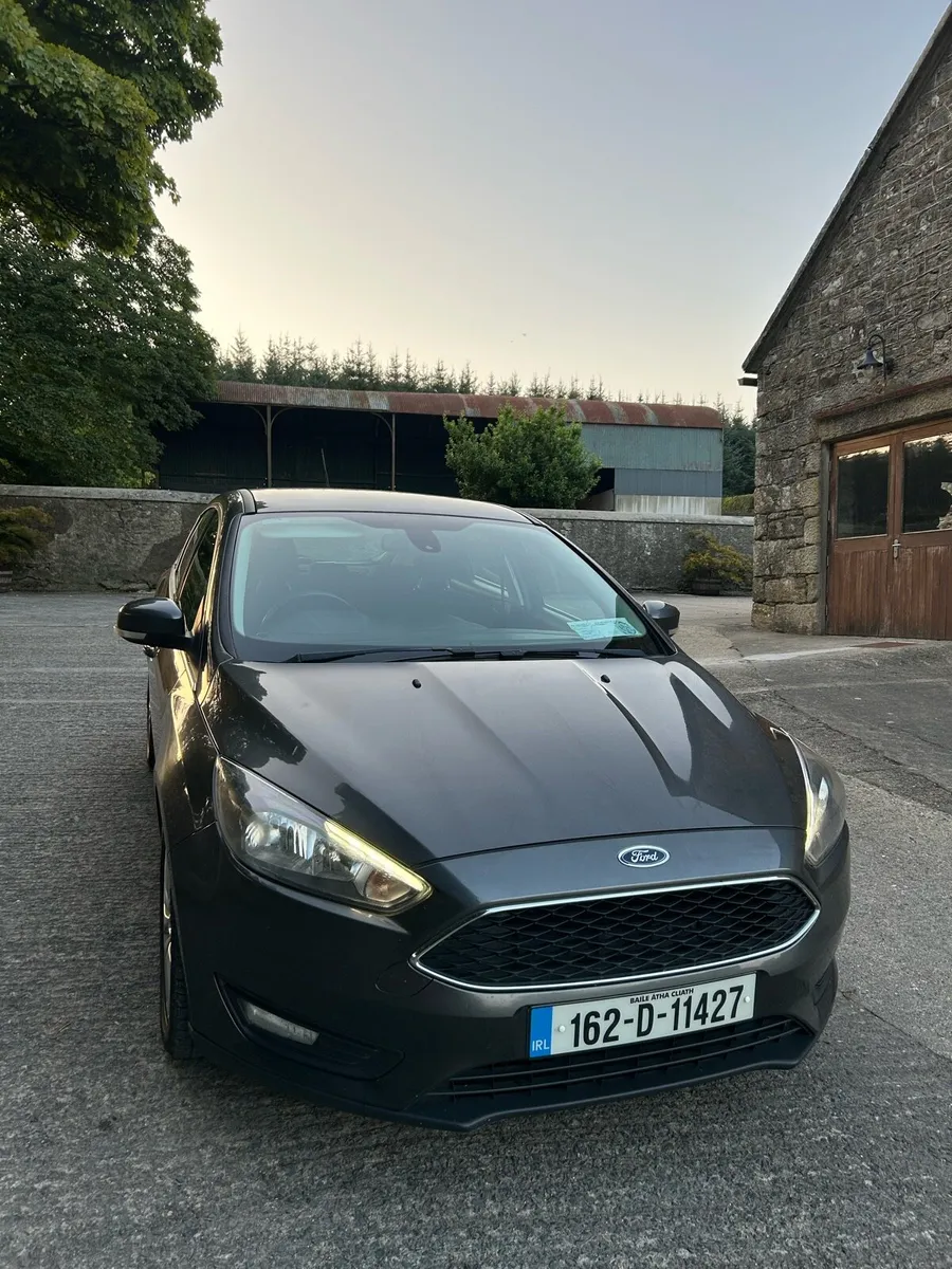 Ford Focus 162 Zetec - Image 2
