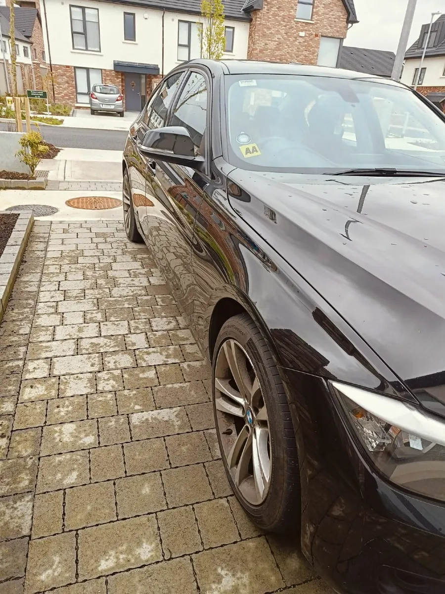 BMW 316D Sport -Excellent Condition with Sunroof - Image 2