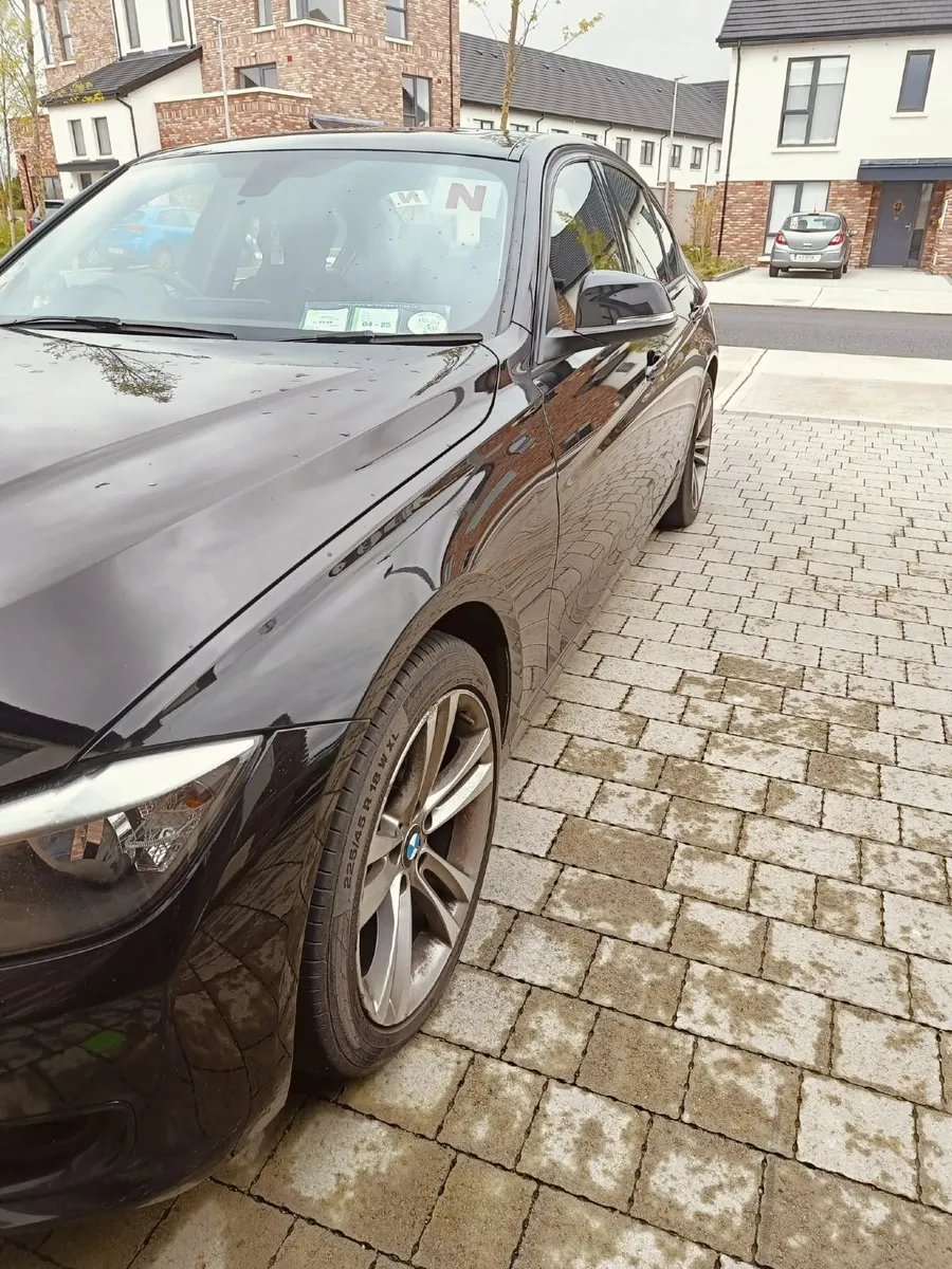 BMW 316D Sport -Excellent Condition with Sunroof - Image 3