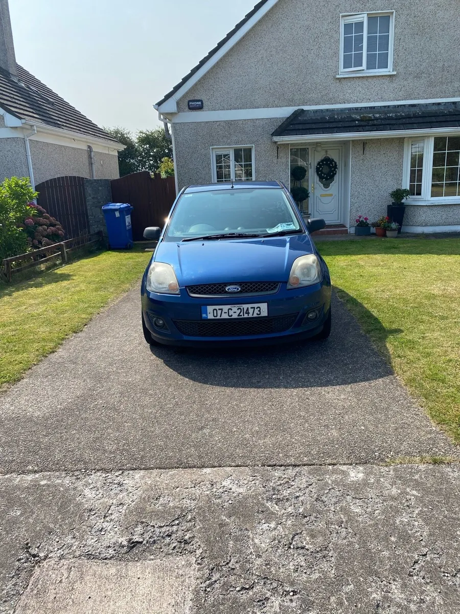 Ford fiesta - Image 4