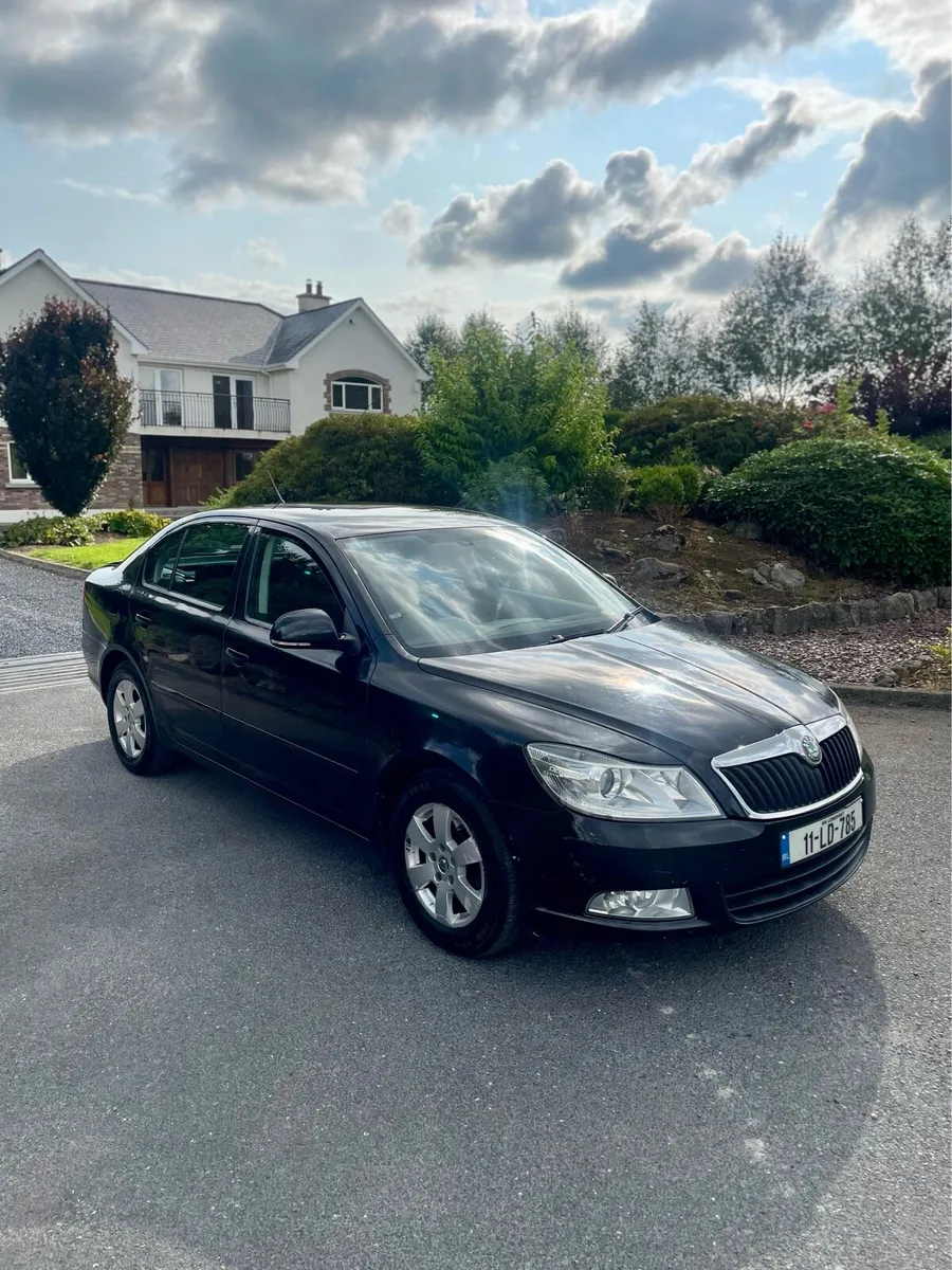 2011 Skoda Octavia Elegance with TAX & NCT - Image 1