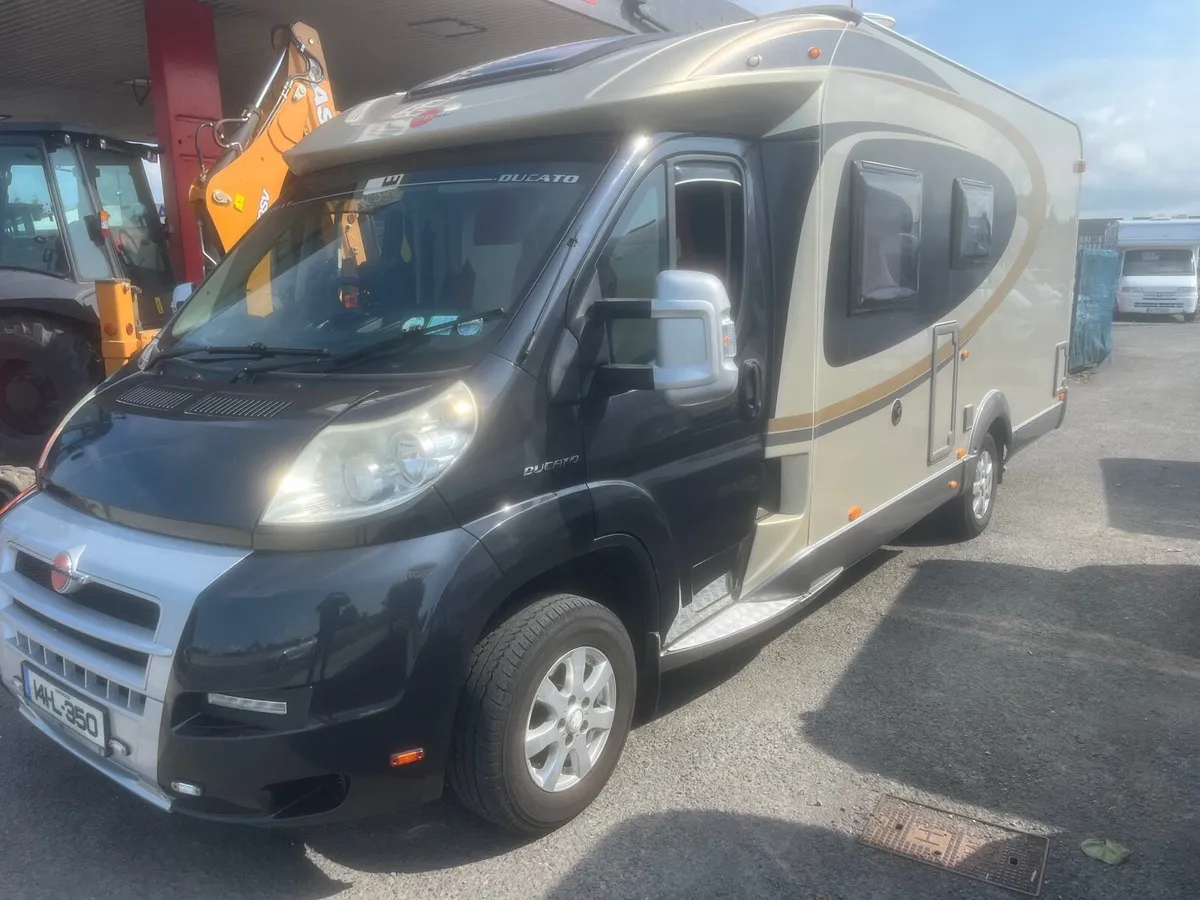 141 Burnster Nexxo fixed bed As new! - Image 1