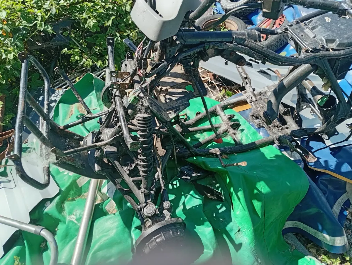 1992 honda bigred300 4x4 parts - Image 2