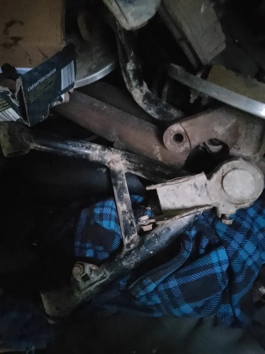 1992 honda bigred300 4x4 parts - Image 3