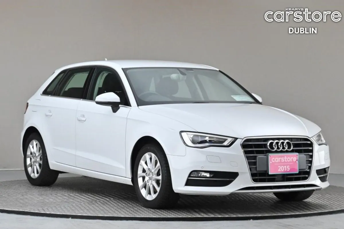 Audi A3 1.4 Tfsi S-tronic 5DR  reverse Cam park S - Image 1